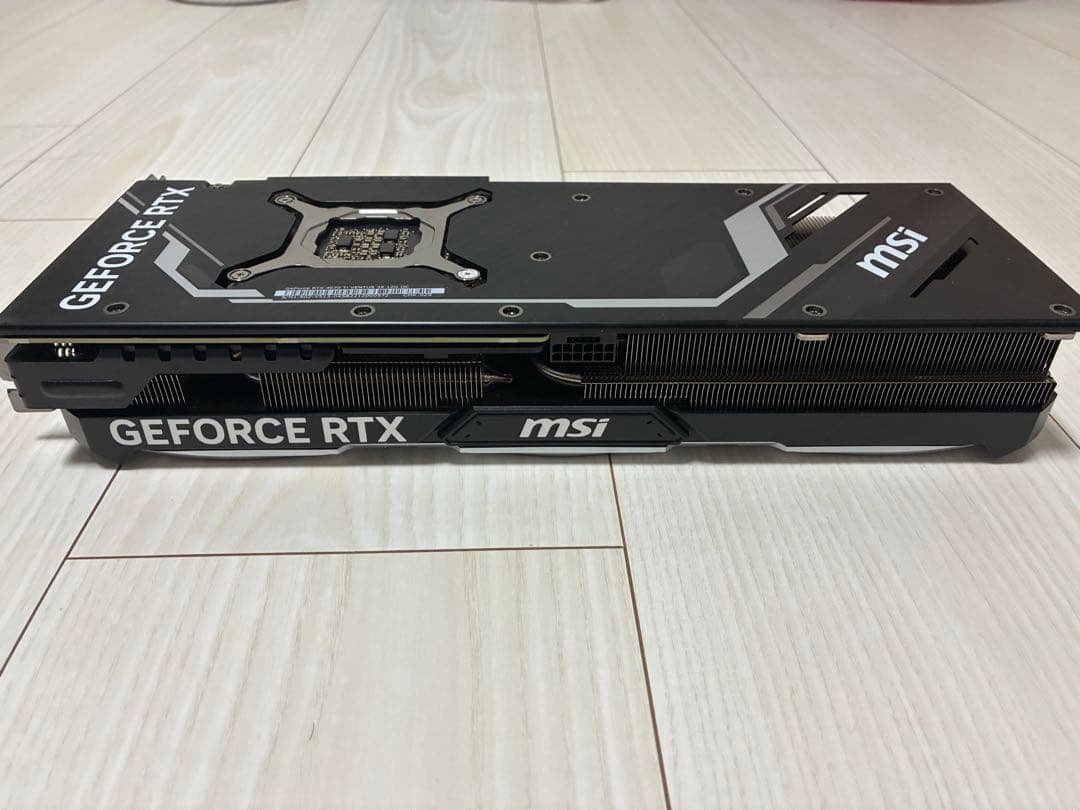 MSI GeForce RTX 4070tiグラフィックボード 12GB美品