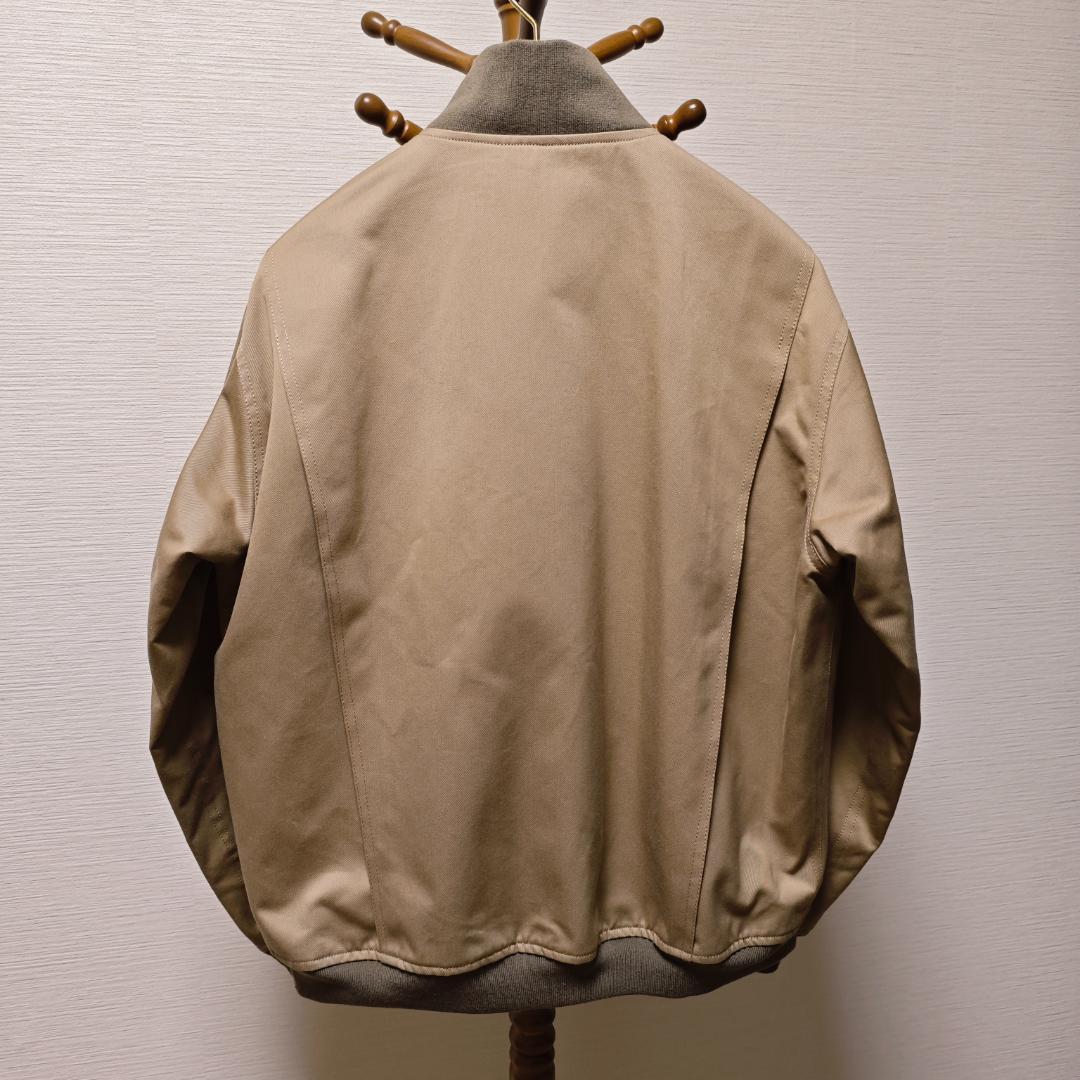 新品タグ付き AUBERGE TRAVIS 44