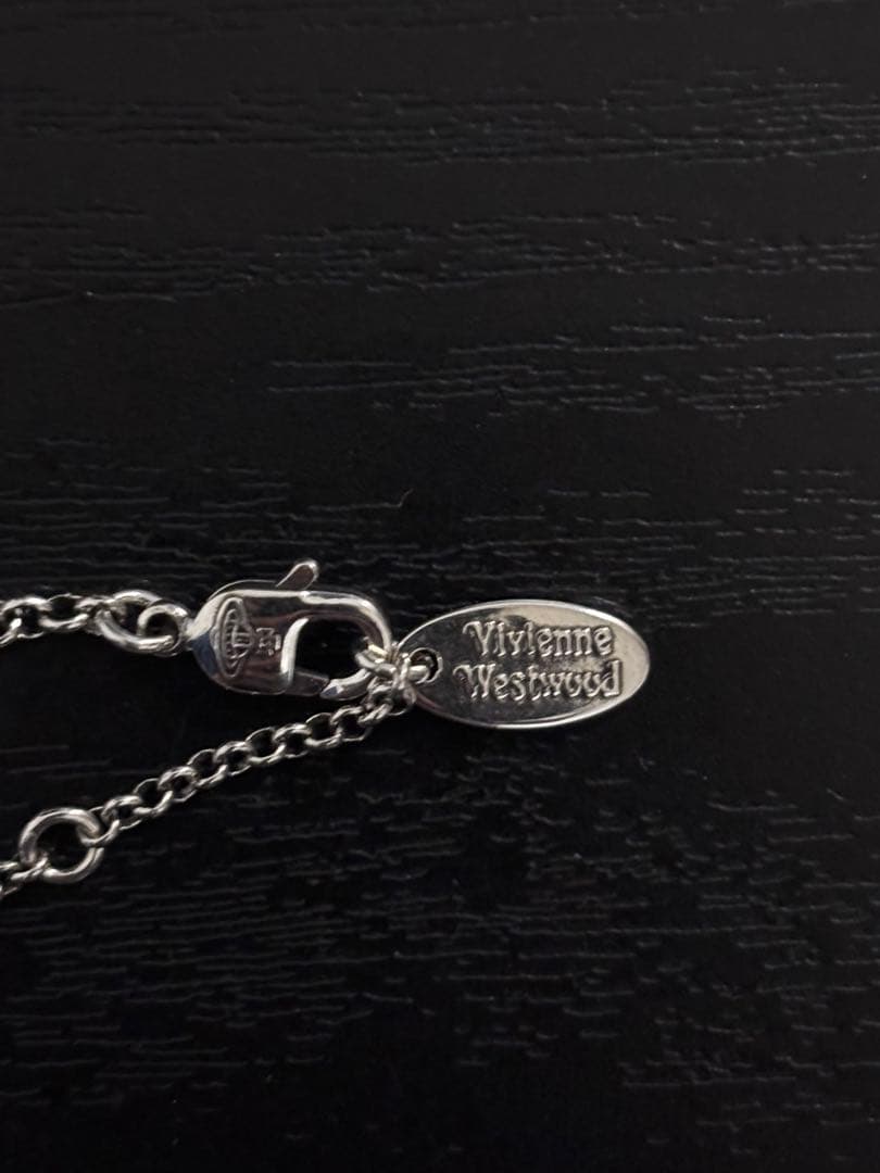 Vivienne Westwood タイニーオーブネックレス