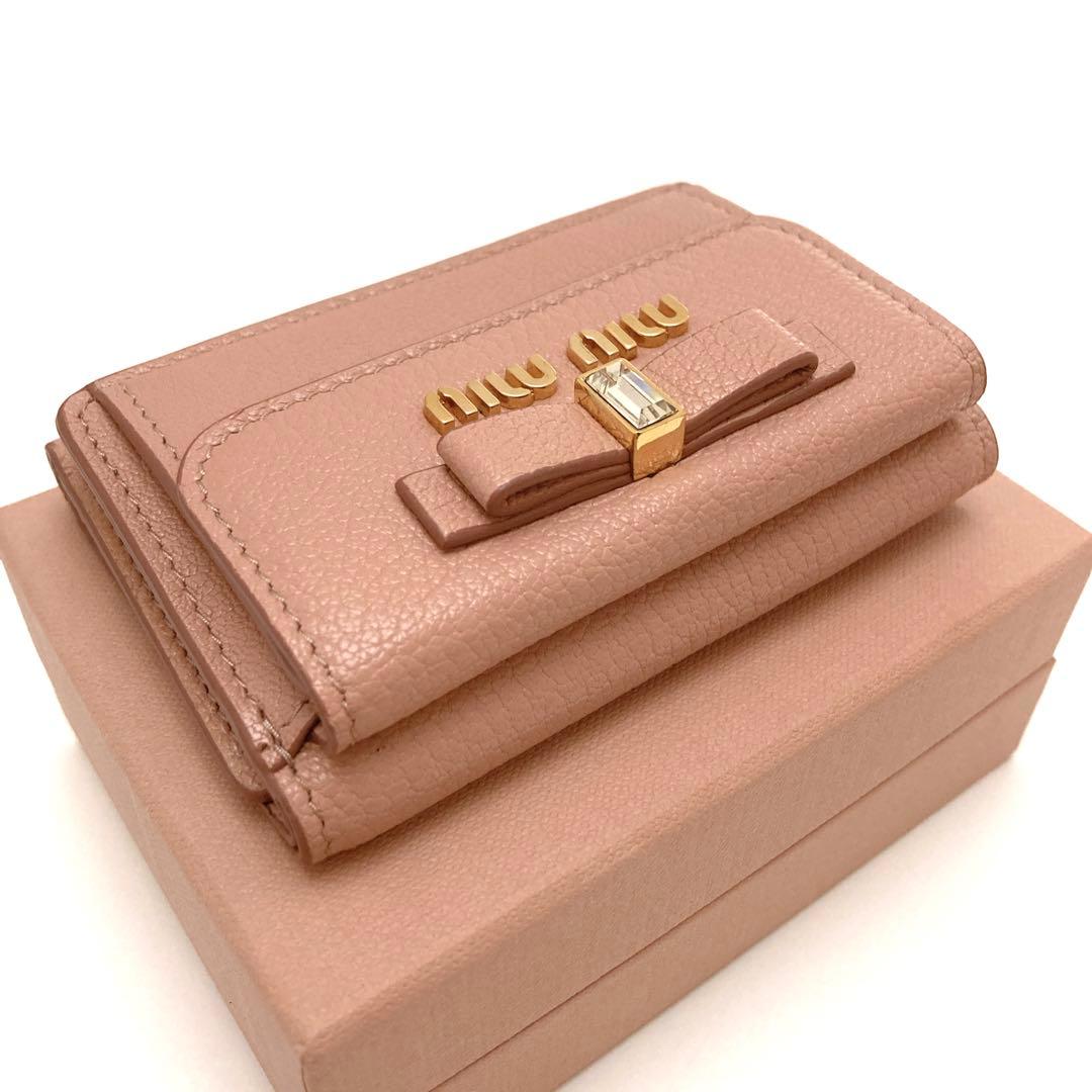 フ*ー様 【新品同様】miumiu ミニ 財布 リボン クリスタル マドラス フ