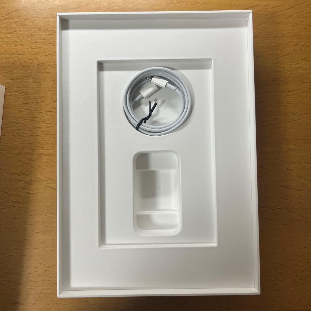 そ*様 iPad第9世代 （64GB Wifi)シルバー Apple Penci