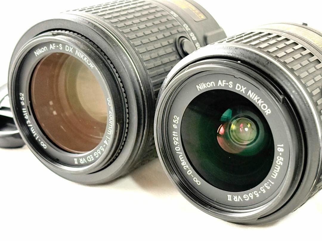 【ほぼ新品 S数:1464回】Nikon D5300 ダブルズーム 初心者◎
