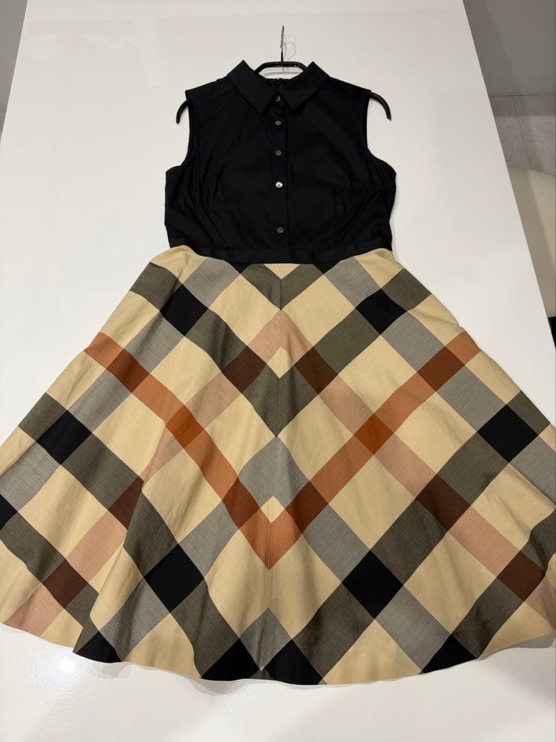 DAKS ノースリーブワンピース