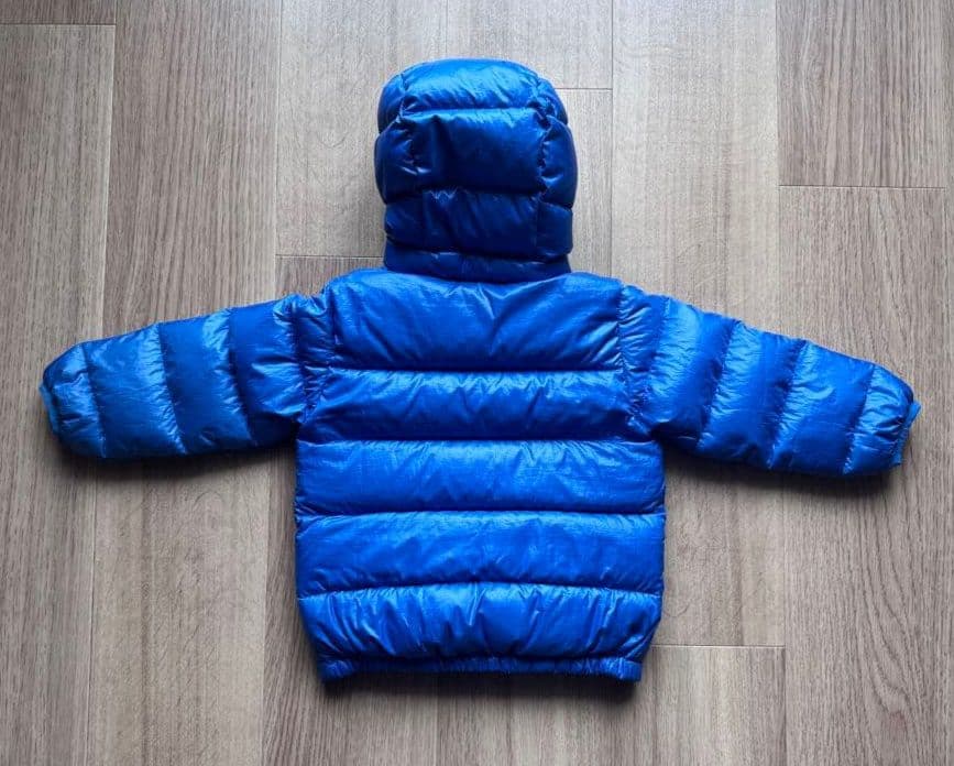 Patagonia ベビー ハイロフト ダウン セーター フーディ 6-12m