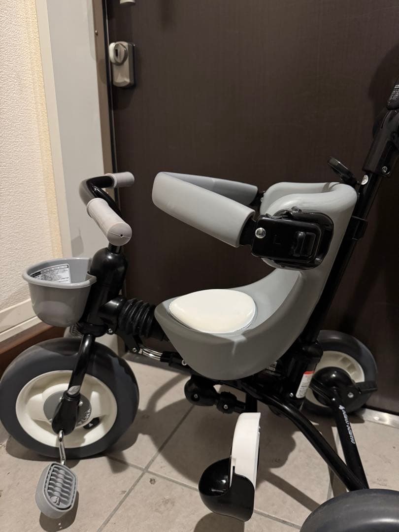 折りたたみおさんぽコンポ ベージュ 三輪車