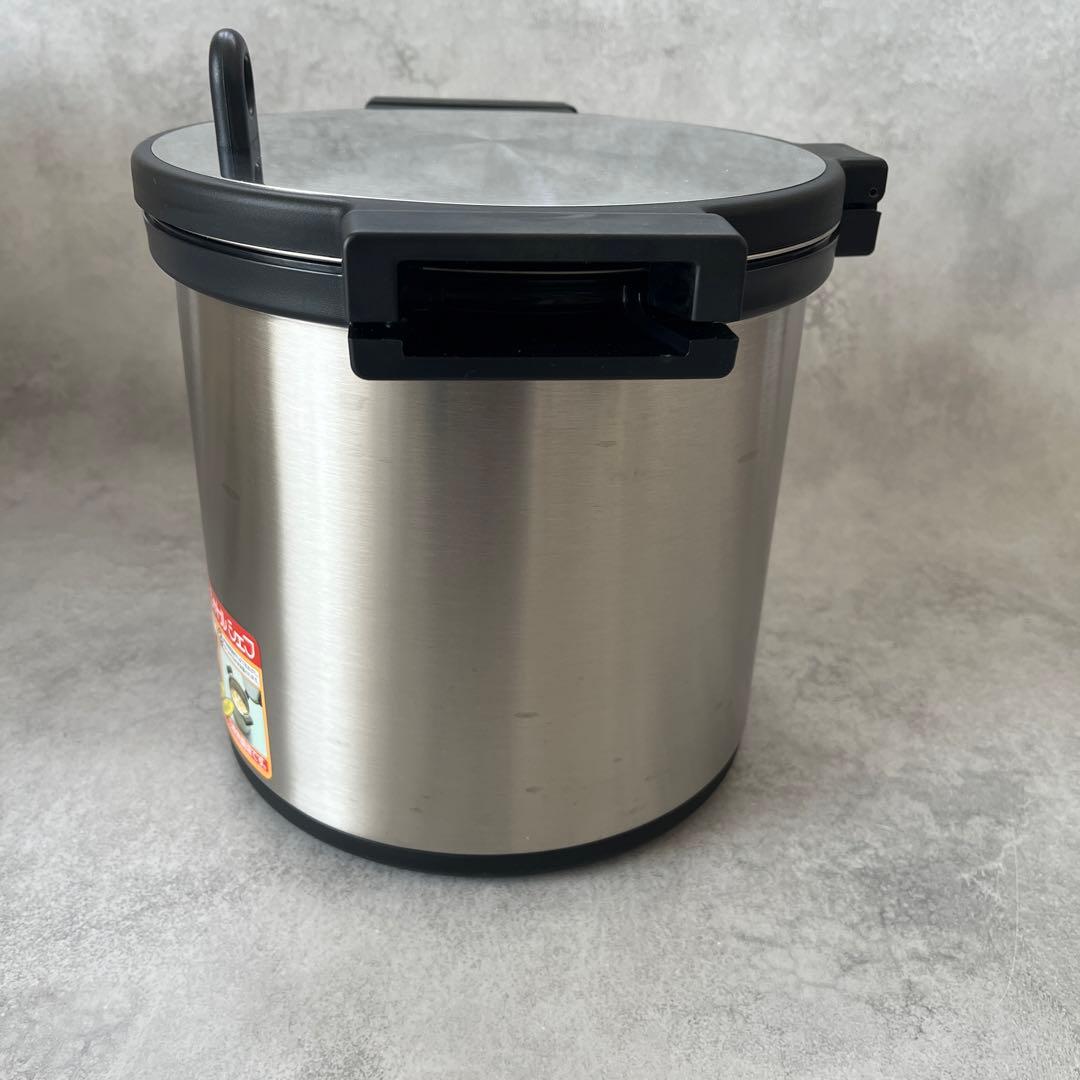サーモス　真空保温調理鍋　シャトルシェフ　4.5L KPA-4500 未使用品