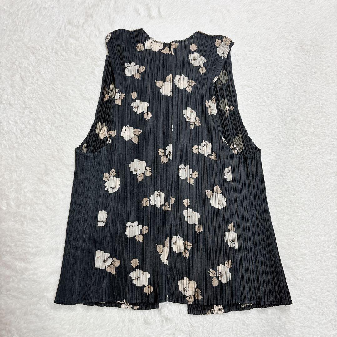 PLEATS PLEASE プリーツプリーズ アンサンブル トップス 花柄 黒