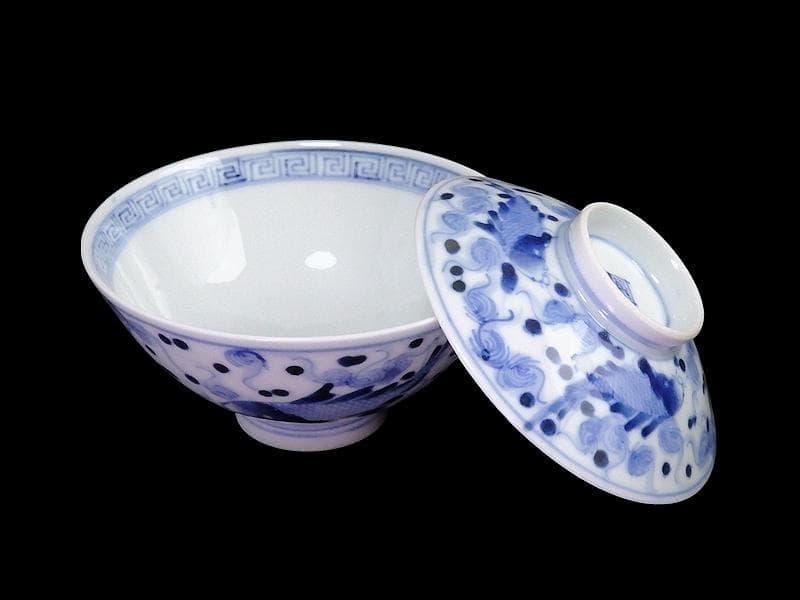 古伊万里　染付　流水に鯉の図　蓋茶碗　E871AS-fbsn