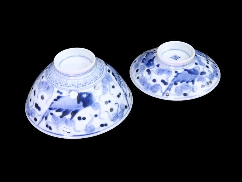 古伊万里　染付　流水に鯉の図　蓋茶碗　E871AS-fbsn