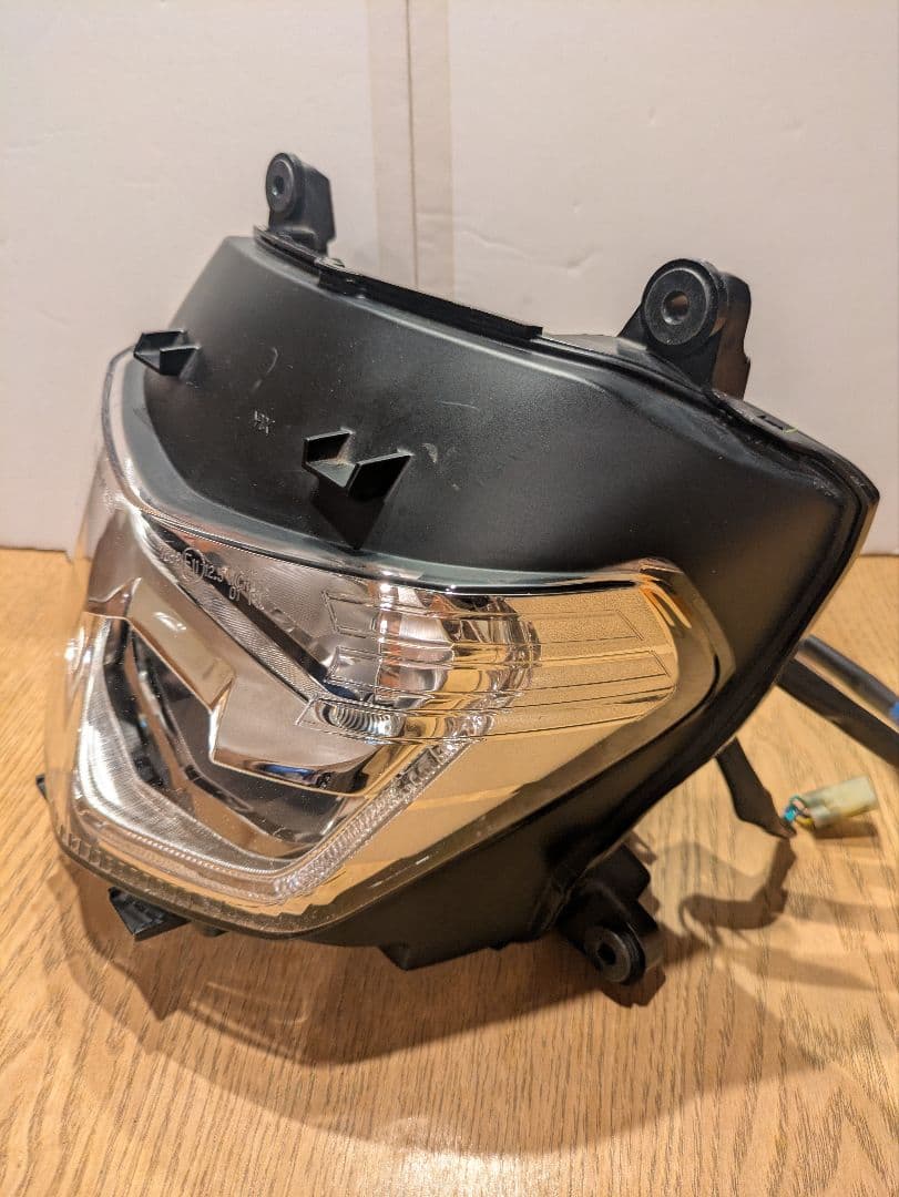 CB400SB NC42 CB1300SB SC54 ボルドール　ヘッドライト