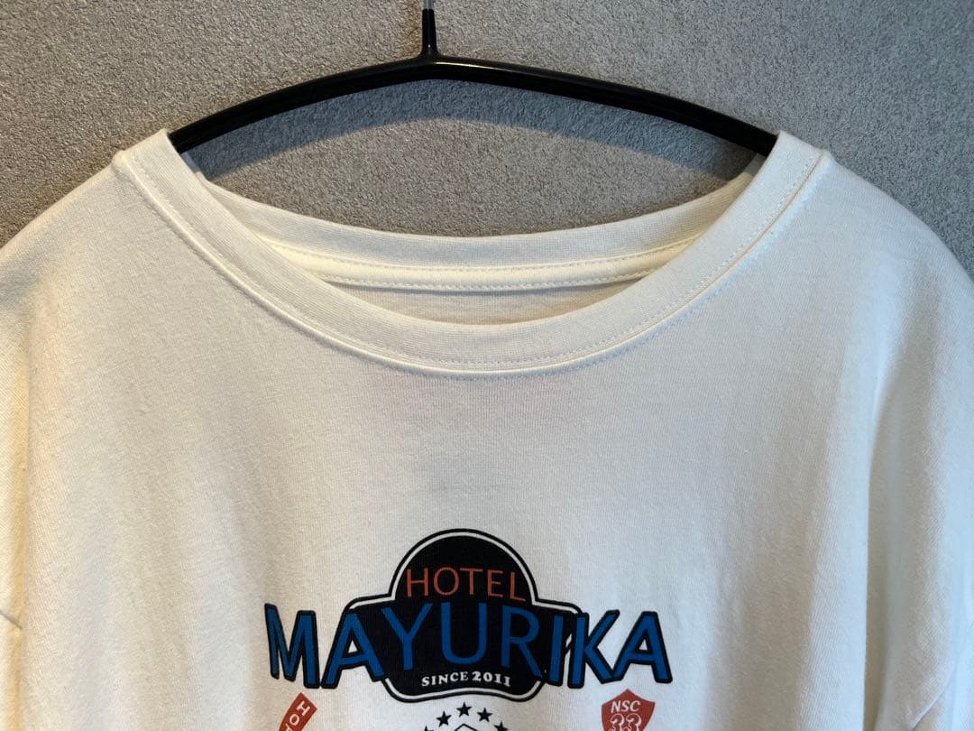 【Mサイズ】 マユリカ　Tシャツ　ユニバーサルオーバーオール