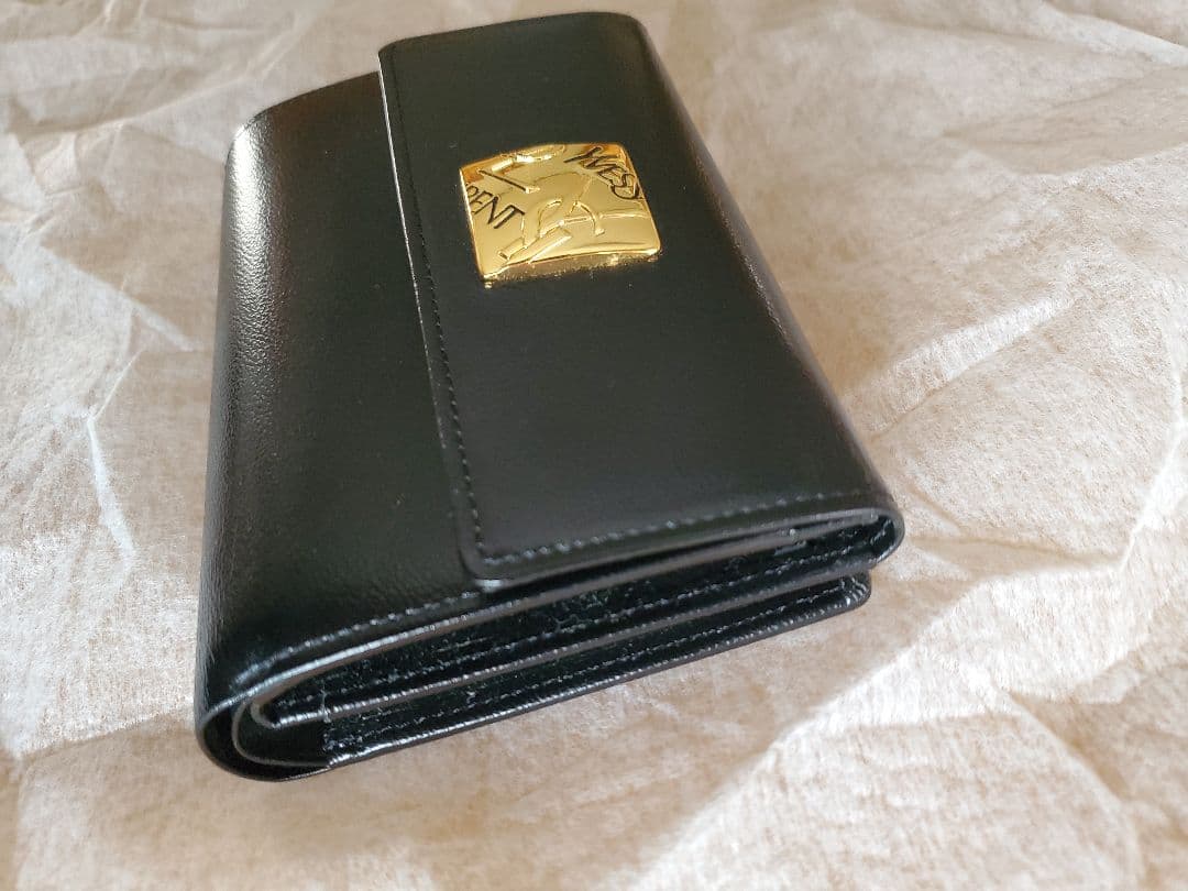 Yves Saint Laurent 二つ折り財布 黒