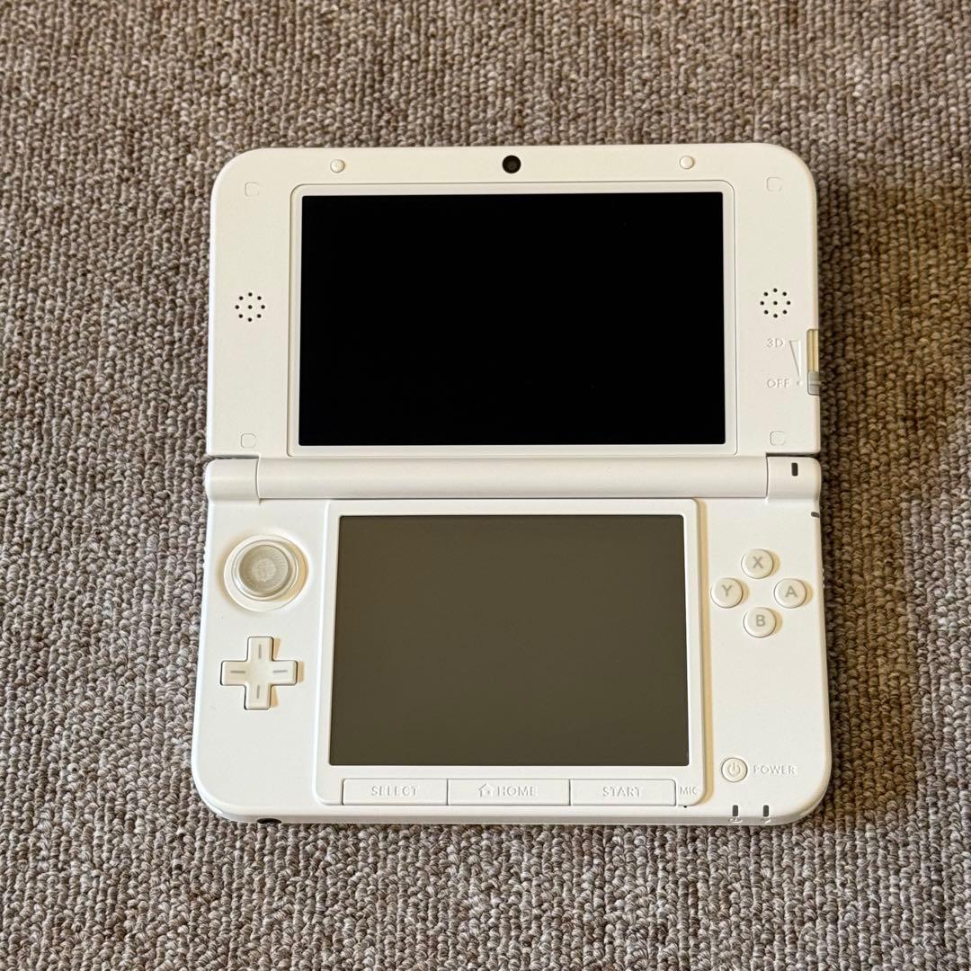 【極美品】ニンテンドー3DS LL ホワイト