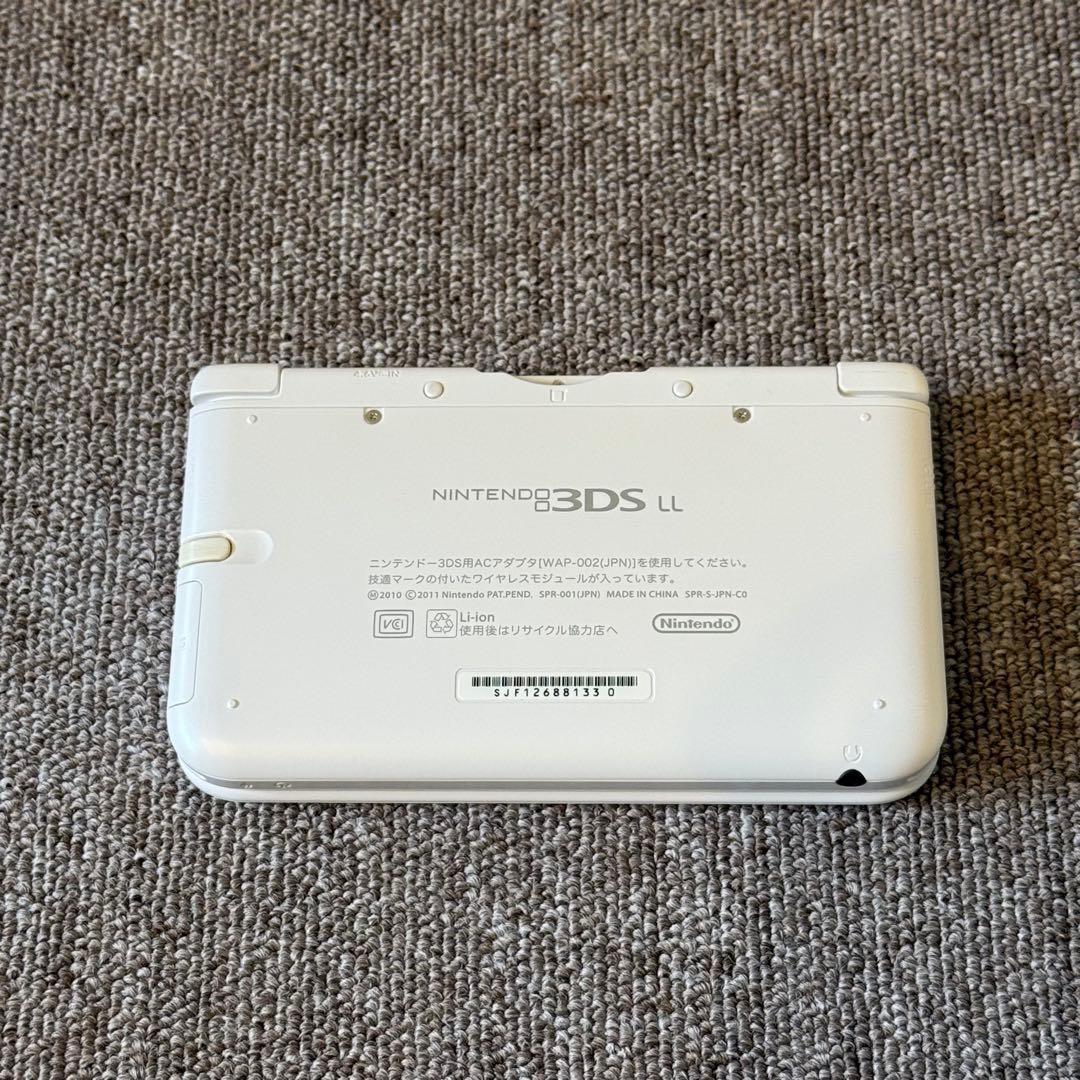 【極美品】ニンテンドー3DS LL ホワイト
