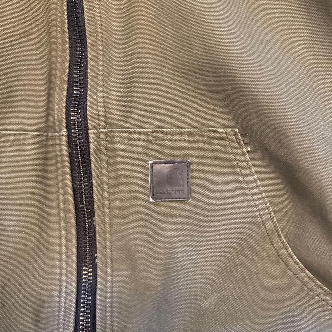 Carhartt アクティブジャケット　黒ロゴ