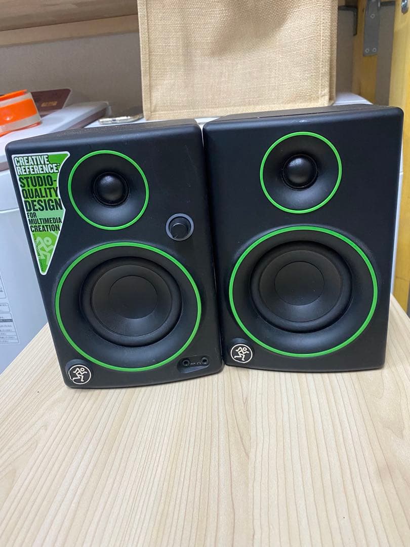 Mackie CR3 スピーカー