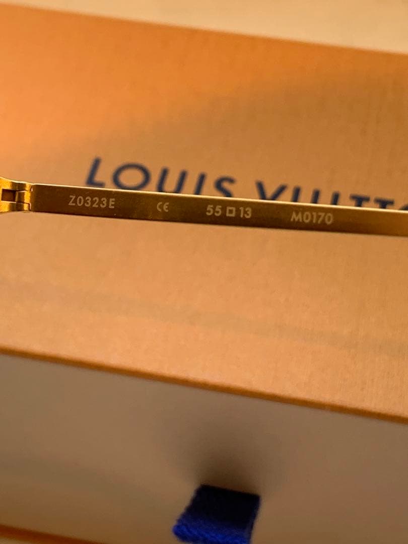 【一度使用のみ】Louis Vuitton ポピー　サングラス　フラワーモチーフ