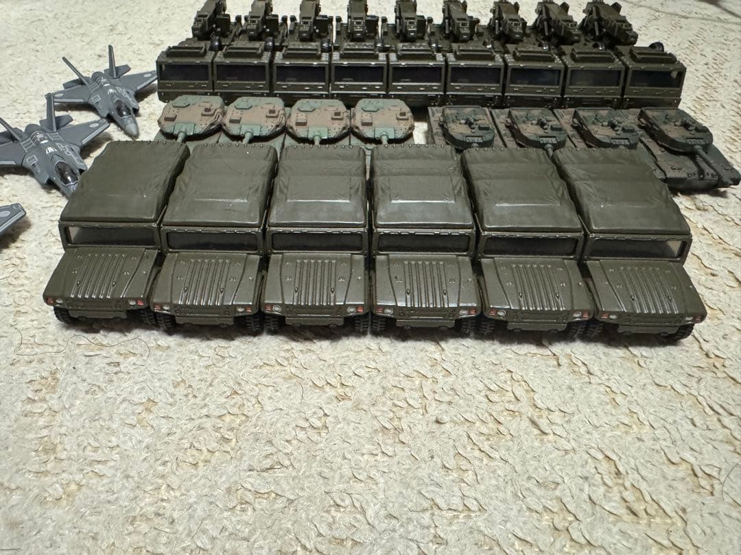トミカ自衛隊28台セット