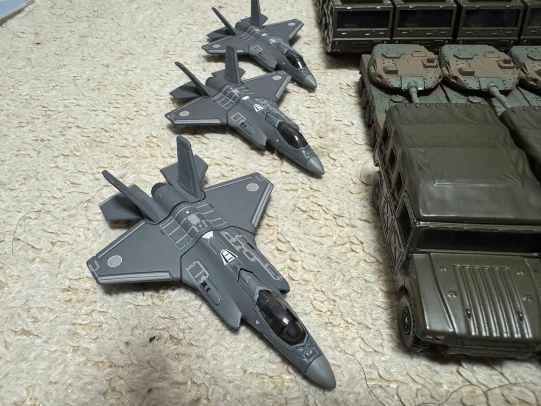 トミカ自衛隊28台セット