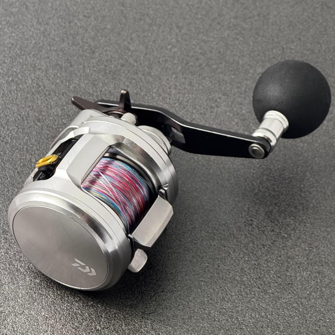 キャタリナBJ 200SH 右