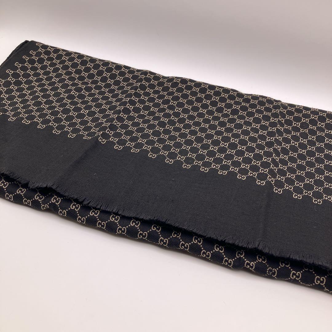 GUCCI ロゴパターン ストール マフラー