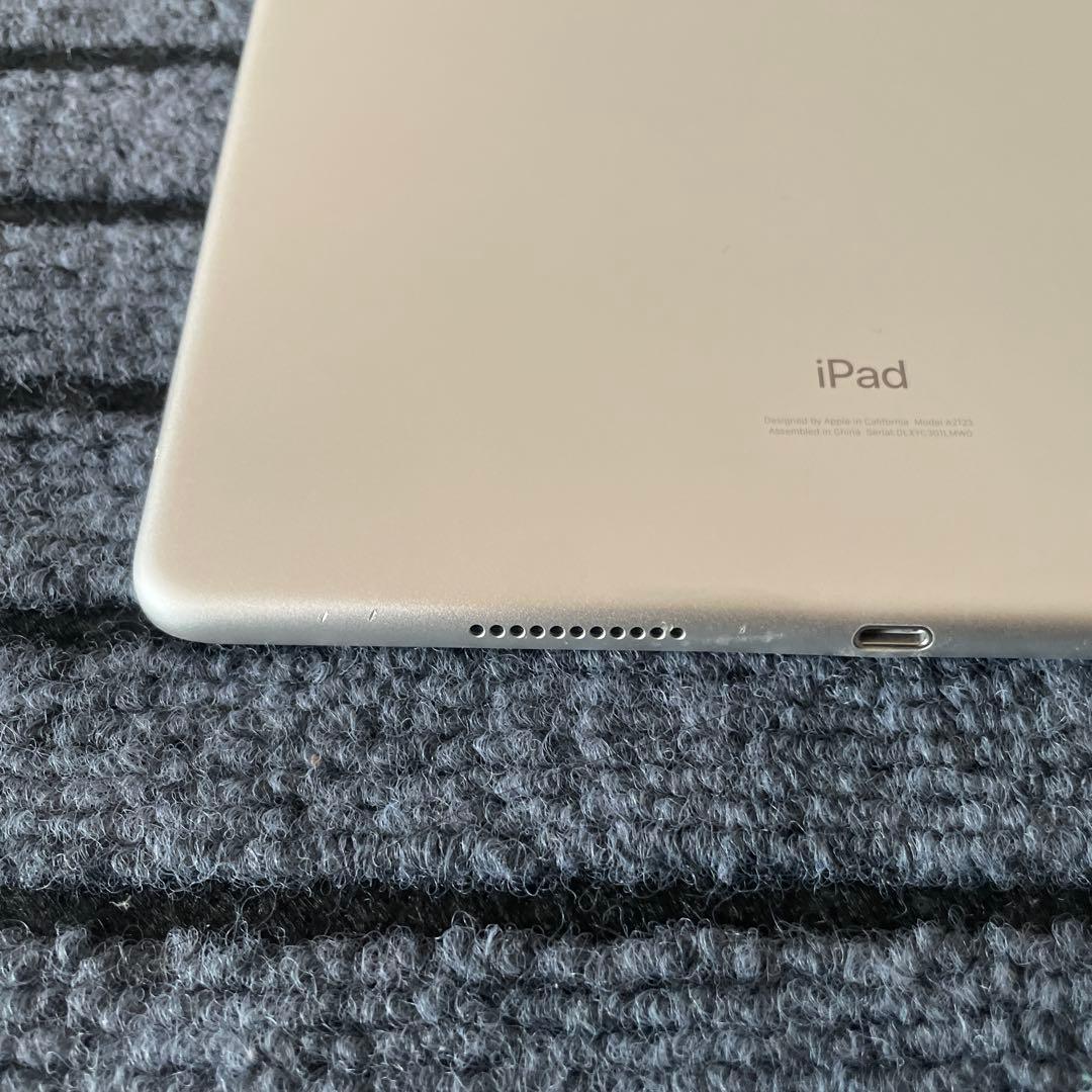 58 iPad Air3 64GB SIMフリーモデル シルバー