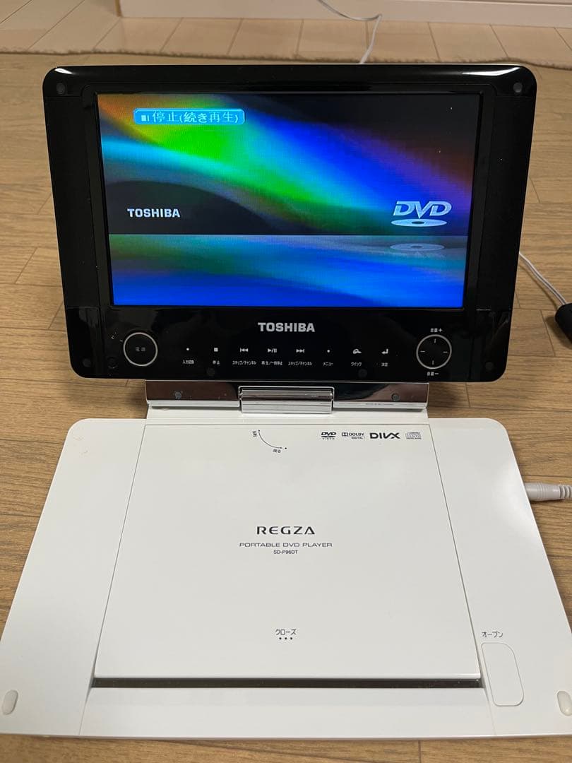 美品 REGZA東芝ポータブルDVDプレーヤー SD-P96DT 9V型