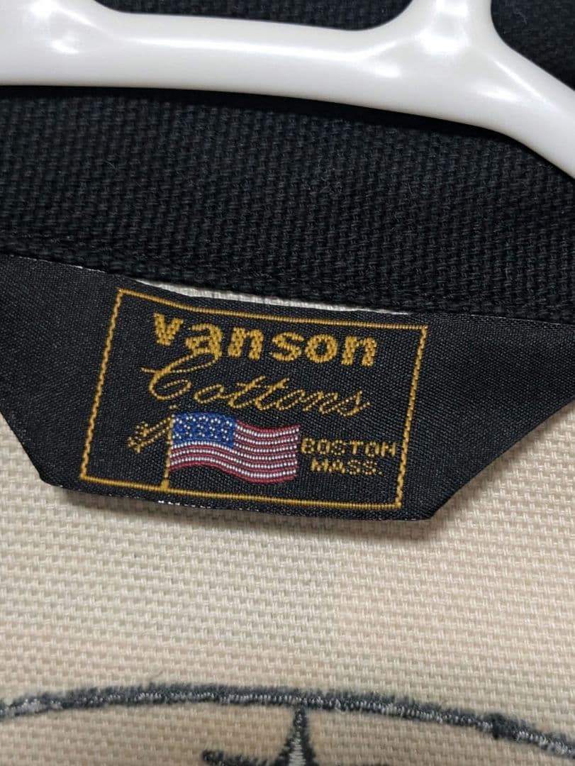 何*人様 Vanson チェッカー柄