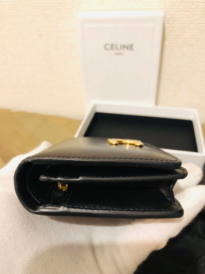 CELINE ブラック 二つ折り財布