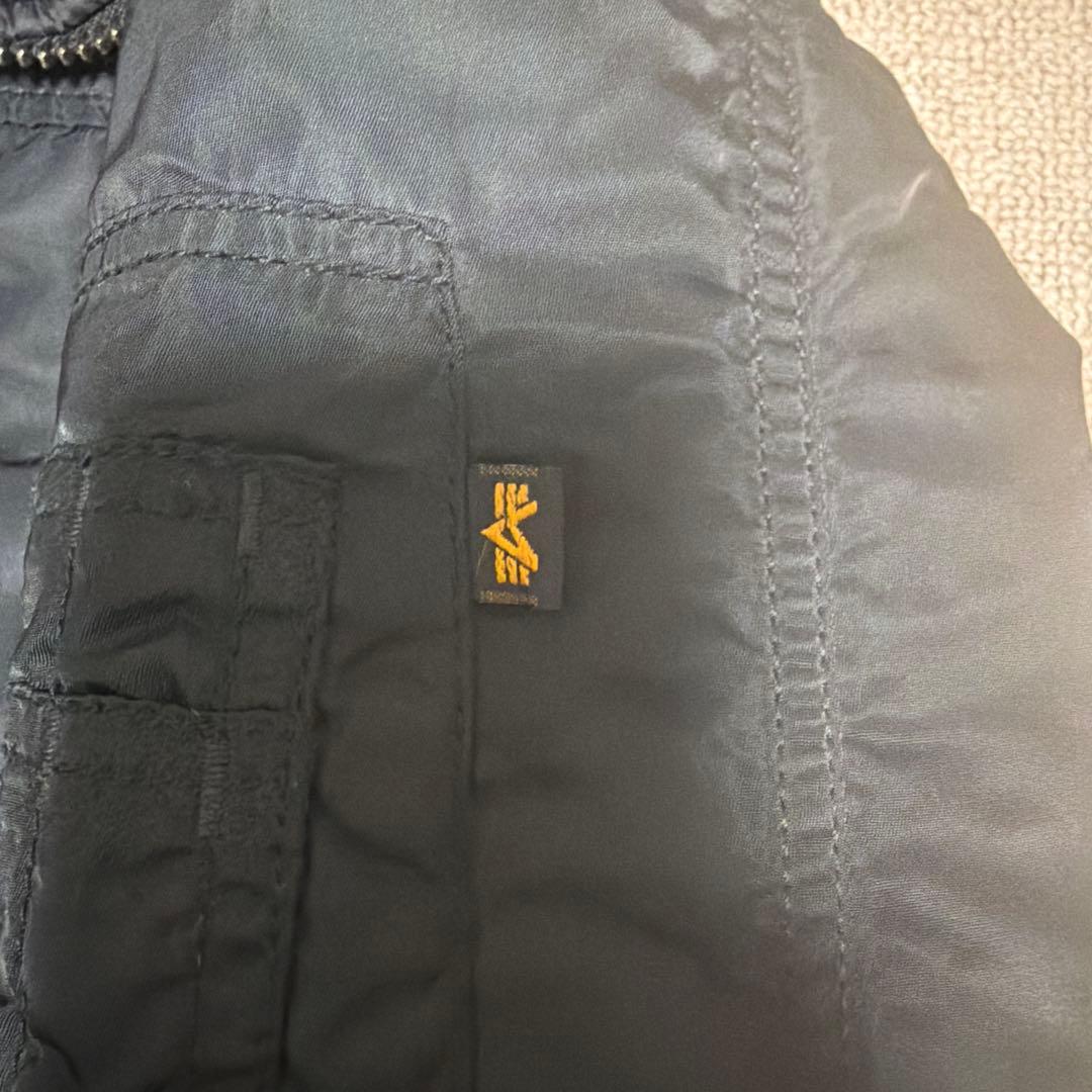 ALPHA INDUSTRIES ブラック MA-1 フライトジャケット M