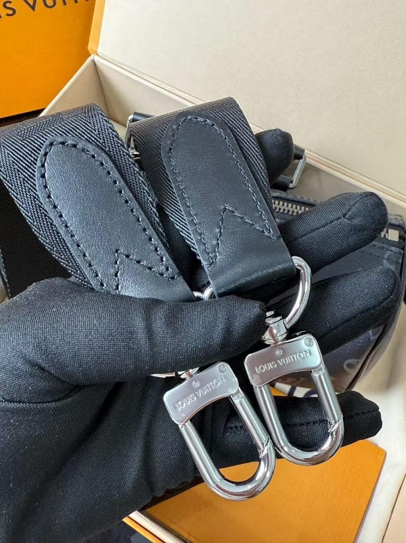 Louis ⭐️Vuitton ブラック ボストンバッグ~~~