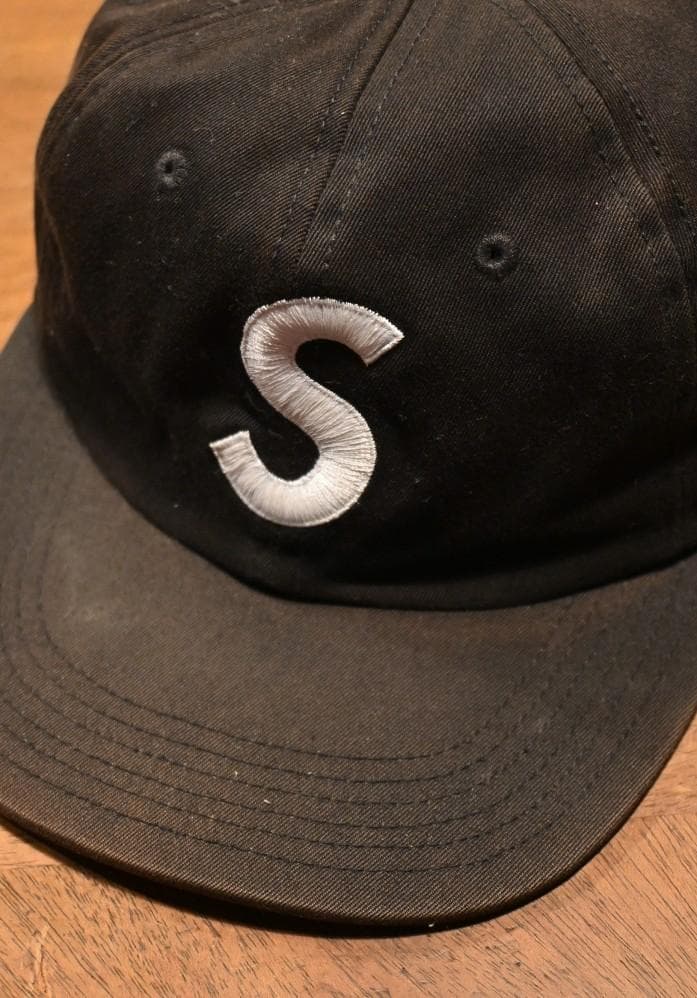 Supreme シュプリーム キャップ Sロゴ ブラック アメリカ製