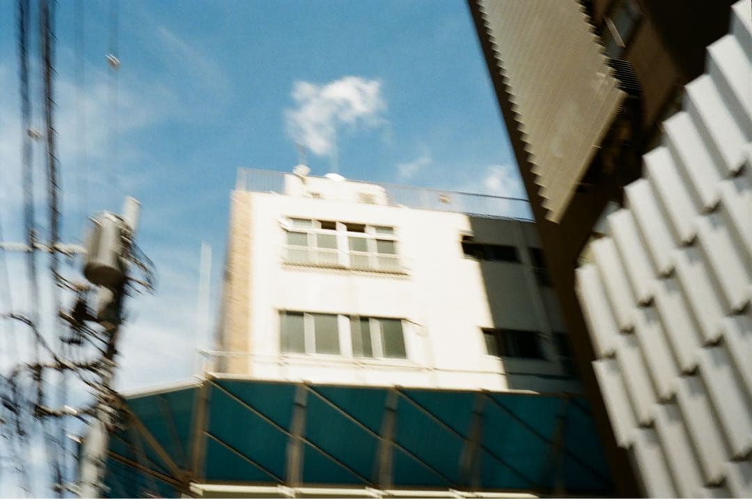 [オリンパス] Olympus trip35 フィルムカメラ　赤ベロ○