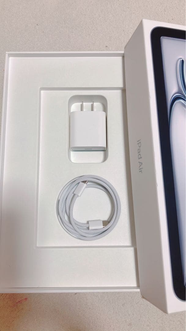 iPad Air m3 128GB Wi-Fi +Cellular SIMフリー