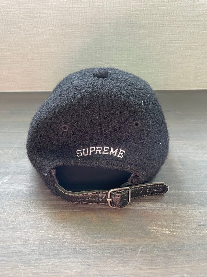 SUPREMEキャップ　ブラック