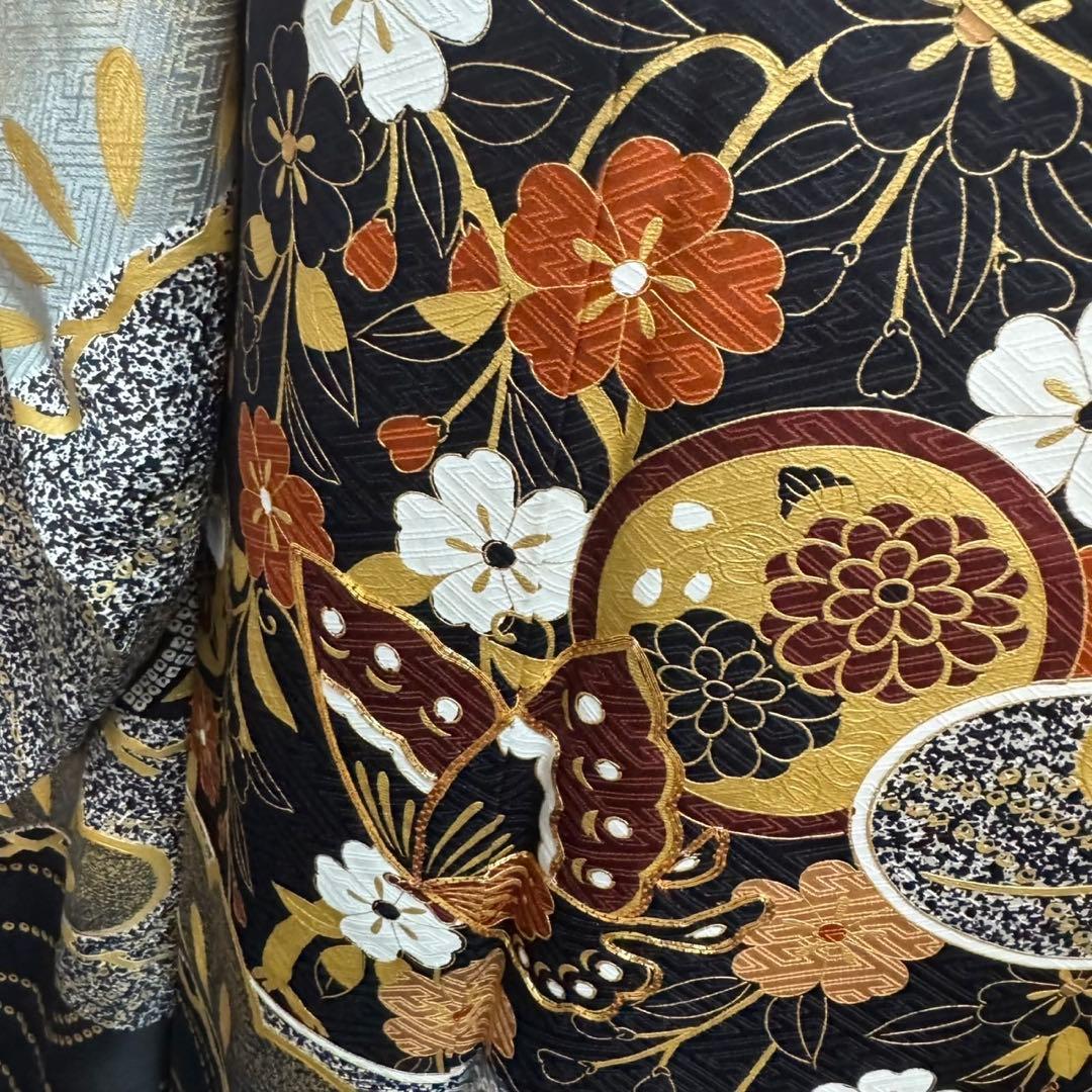 美品　たたき染　黒灰　金駒刺繍　舞蝶　金彩　松　逸品　フルセット　振袖　振り袖
