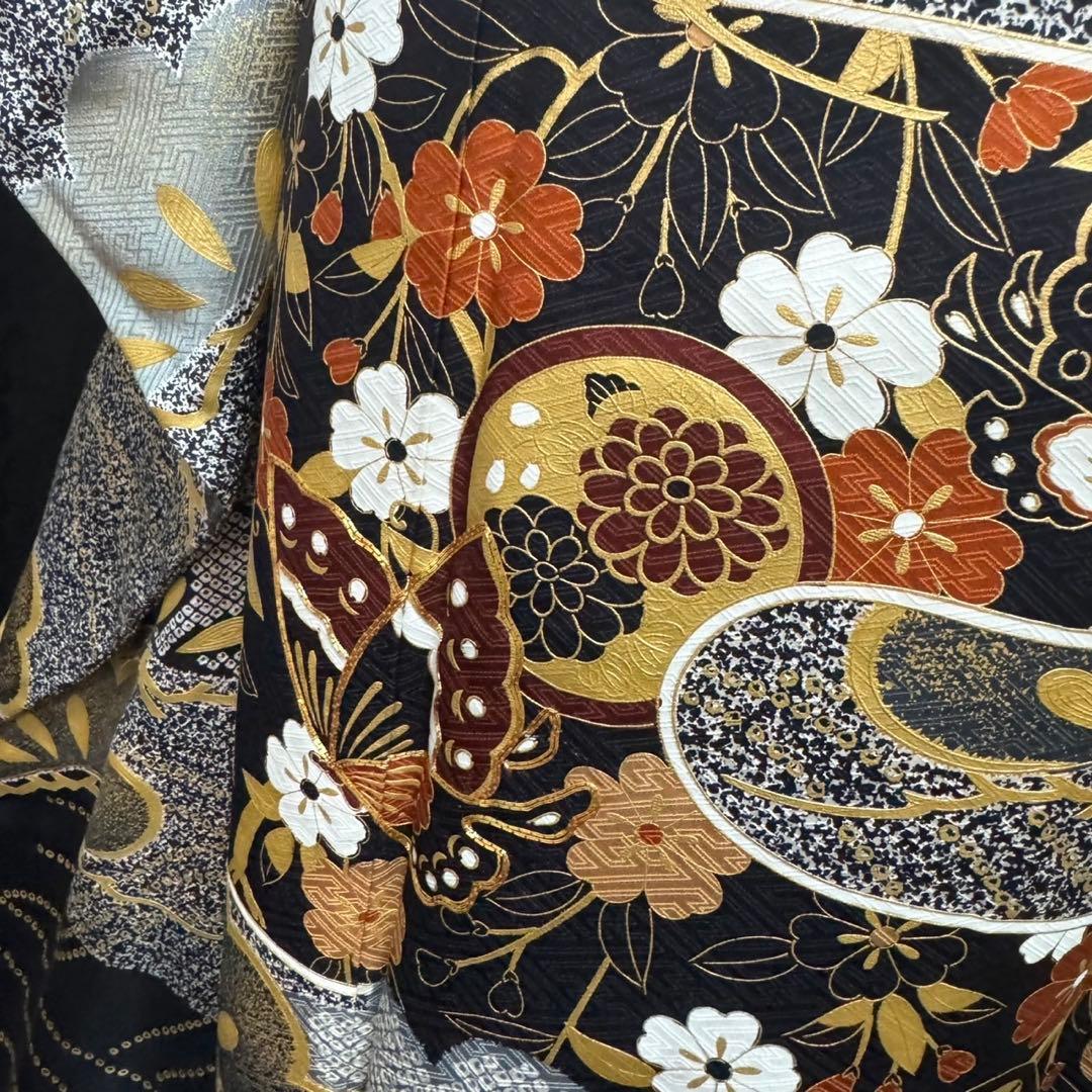 美品　たたき染　黒灰　金駒刺繍　舞蝶　金彩　松　逸品　フルセット　振袖　振り袖