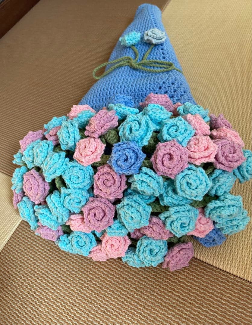バラの花束ブランケット直径110cm，72本のバラ，ストール