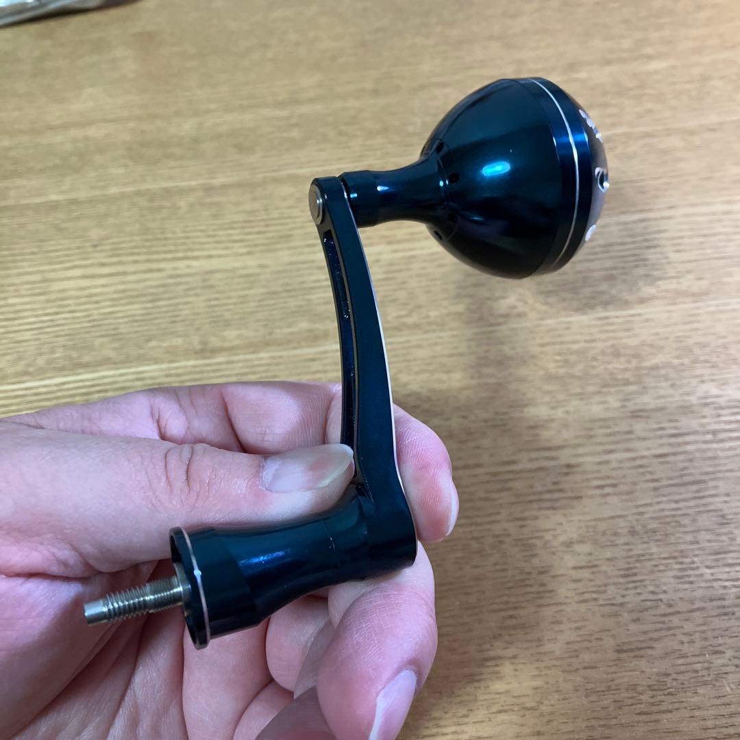 美品　シマノ用　ゴメクサス　SW 4000-6000 ハンドル　スタンド