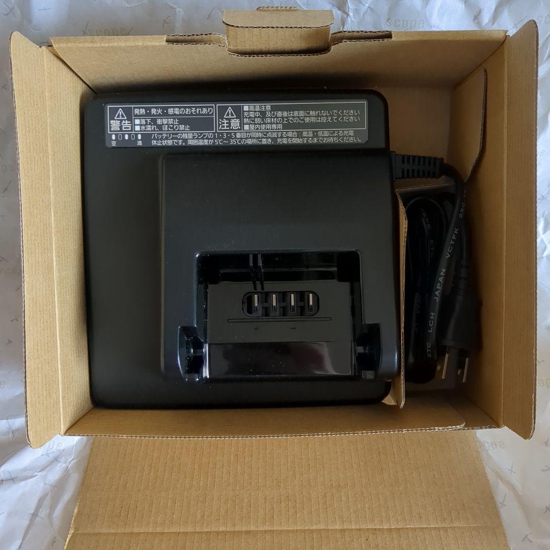 【新品未使用/箱あり】Panasonic バッテリー充電器 NKJ075Z