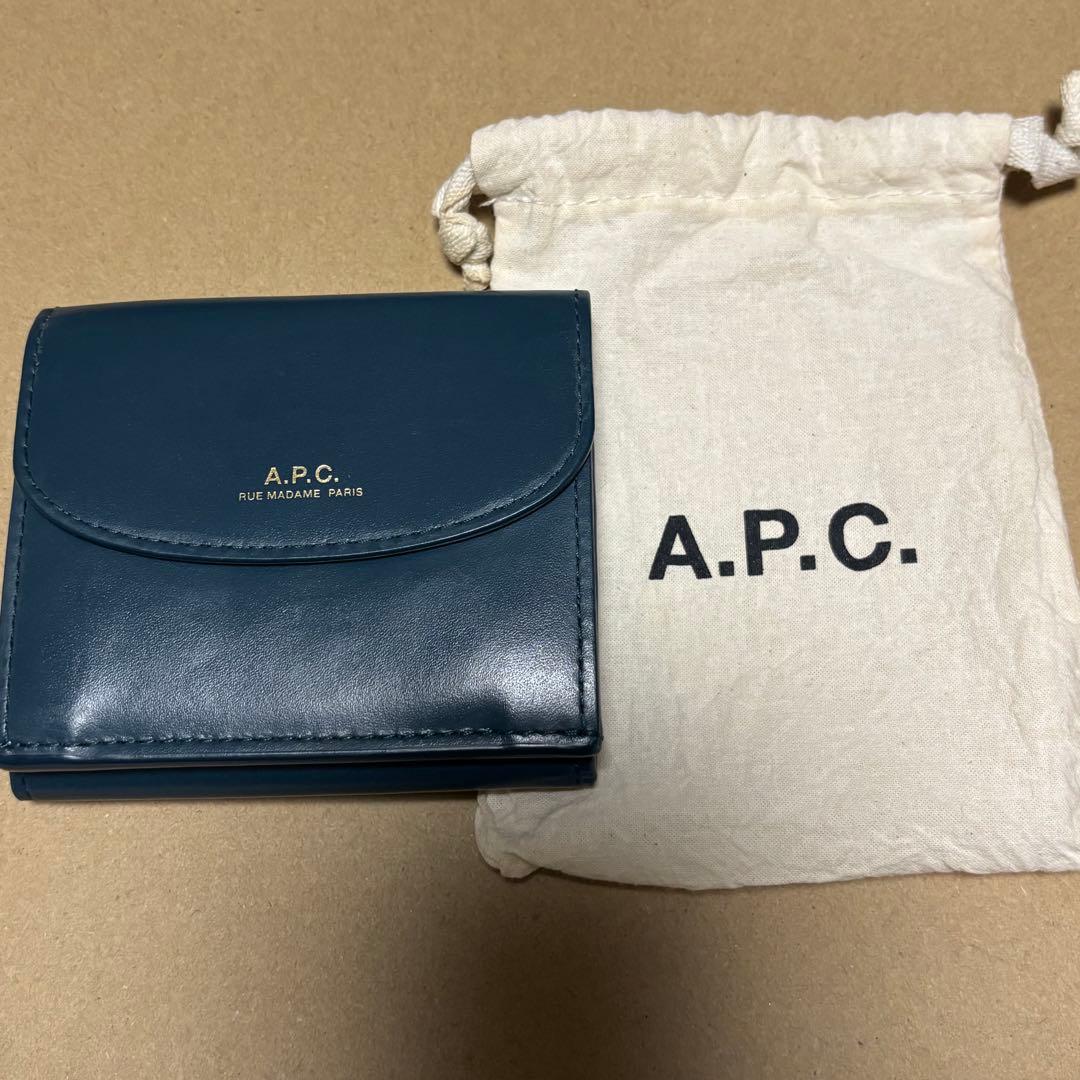 【のぶ屋】A.P.C 三つ折り財布