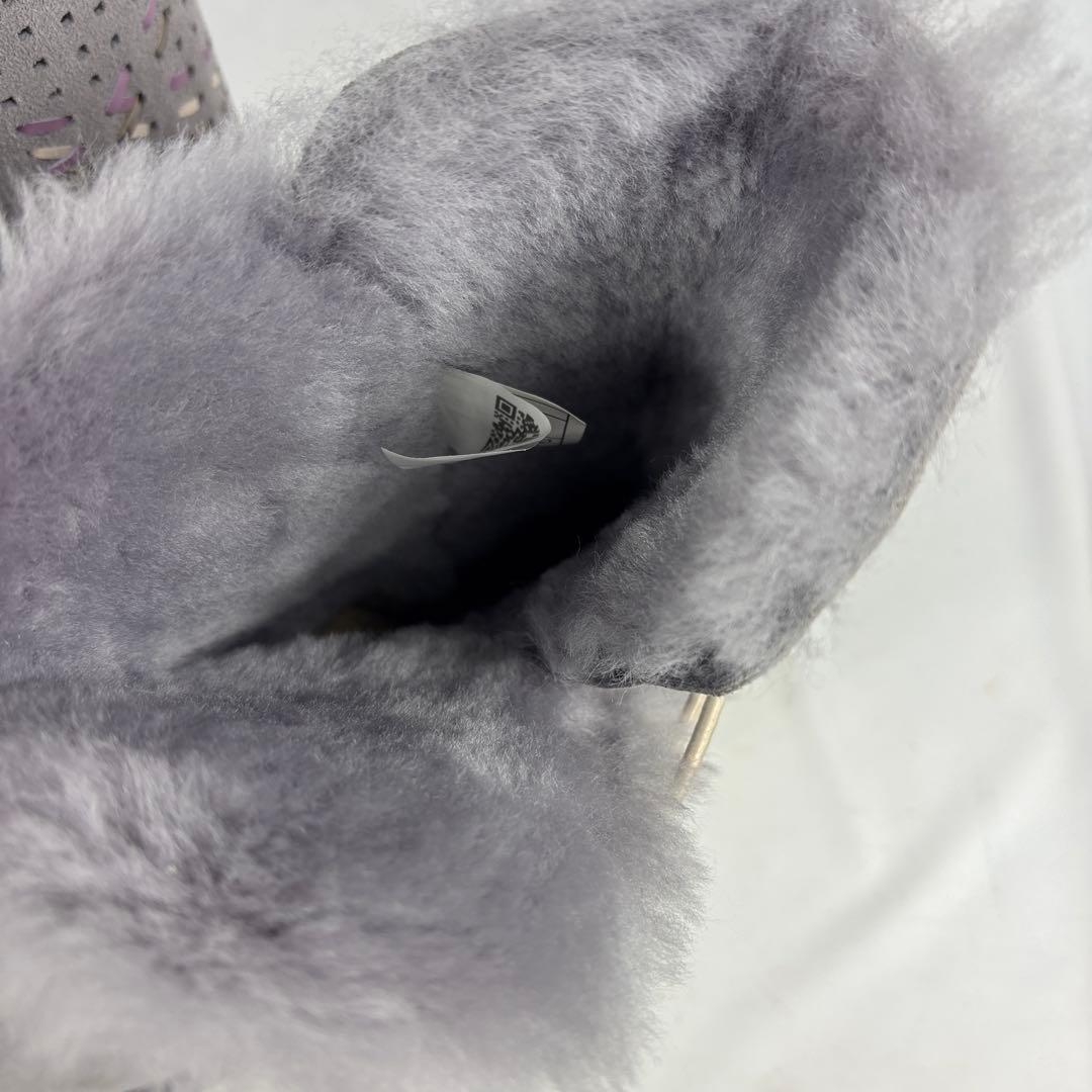 新品未使用　UGG グレー ムートンブーツ 　メッシュ　大きいサイズ　26cm