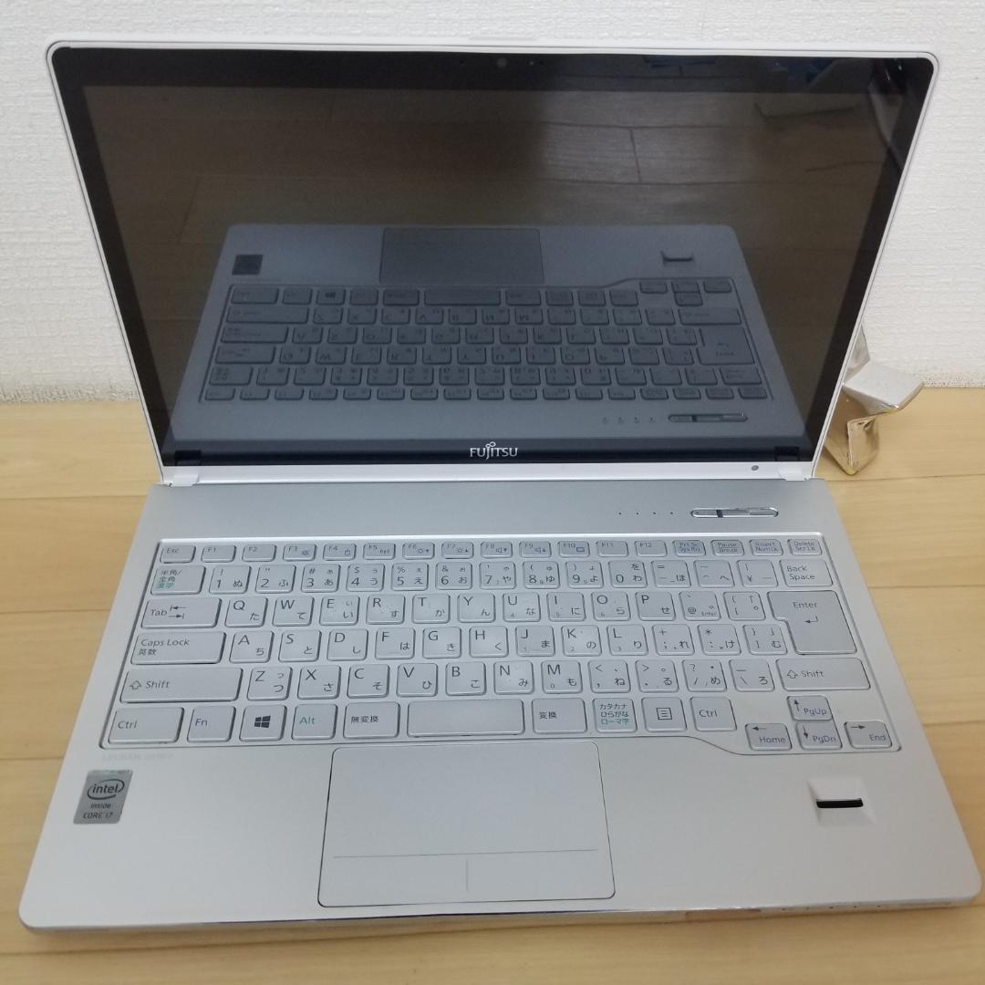 ジャンク品 メーカー i7 ノートPC FMVS90PWDF（E3261）