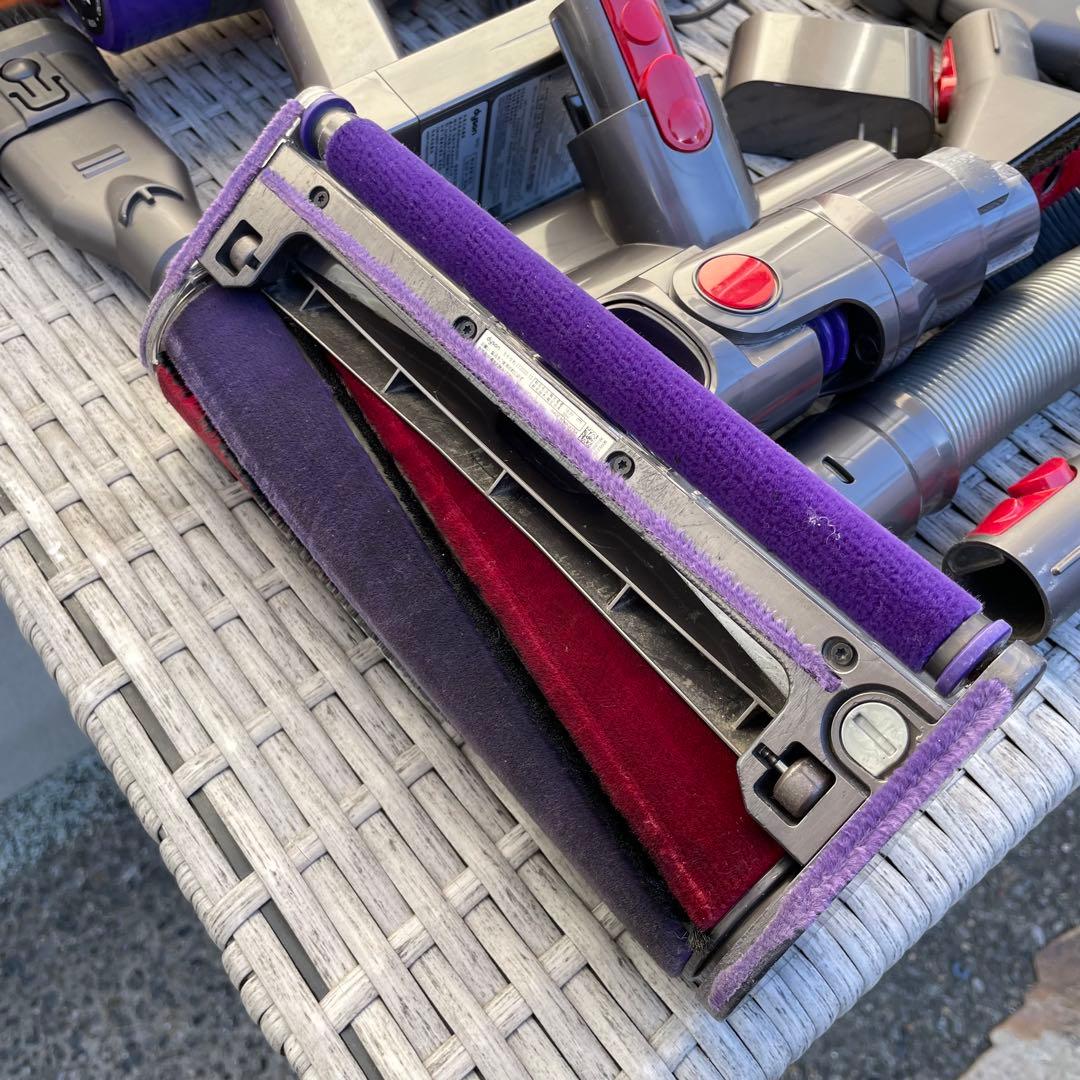 ダイソンDyson V10 Fluffy SV12FF 掃除機 アタッチメント