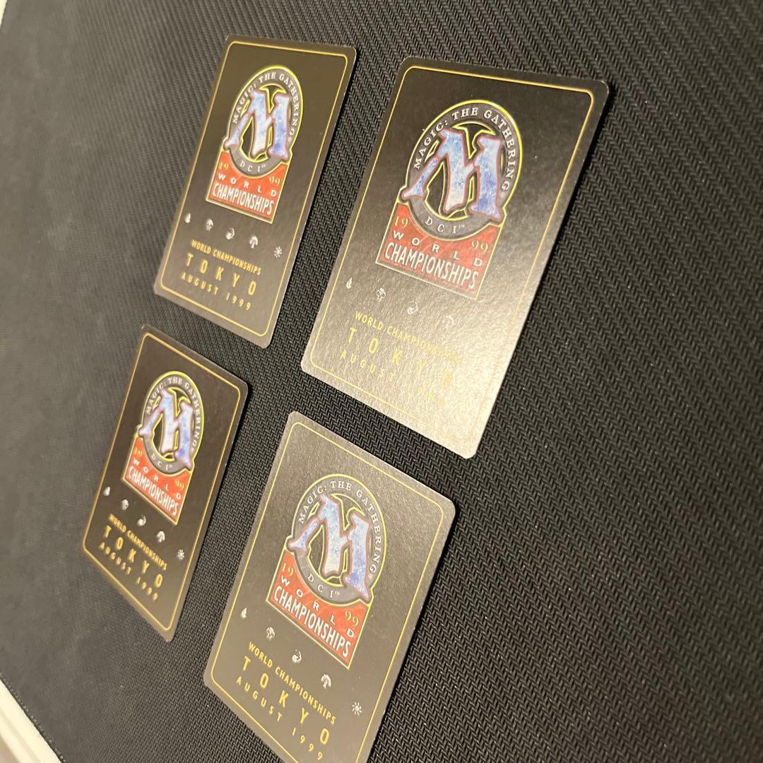 mtg 金枠 厳かなモノリスGrim Monolith 4枚セット
