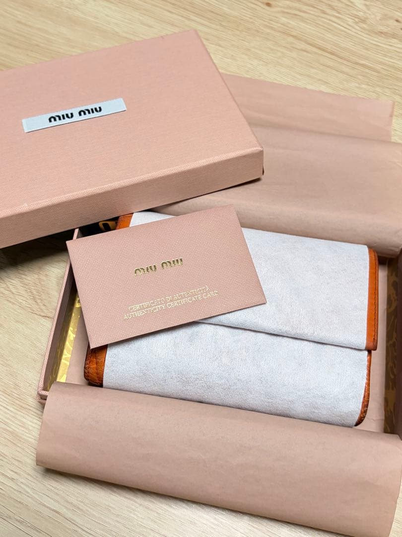 MIU MIU MATELASSE'LUX 財布 ミウミウ　miumiu