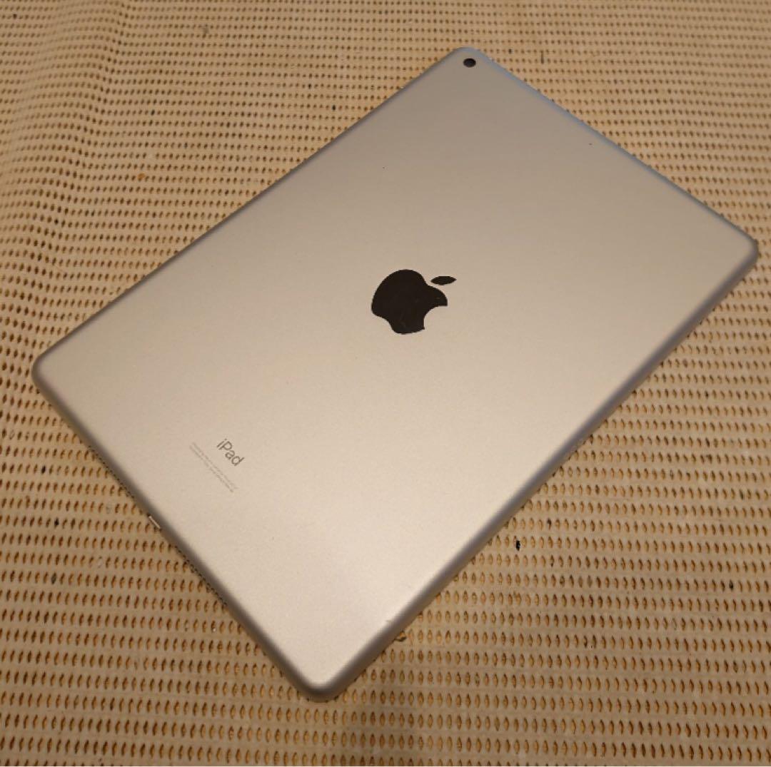 完動品iPad第7世代(A2197)本体32GBシルバー送料込BMF3N