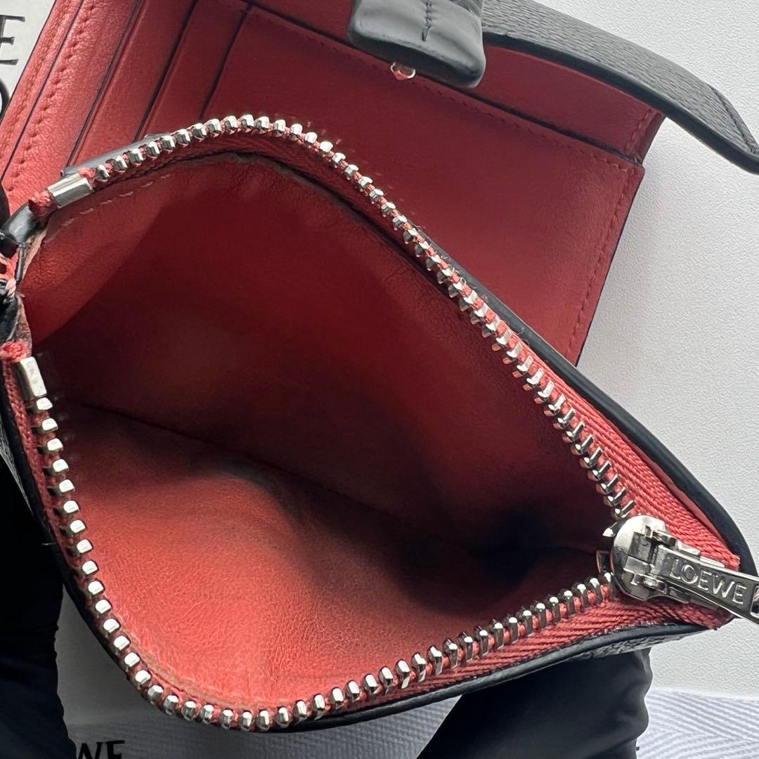 230 美品 LOEWE ロエベ 3つ折り財布