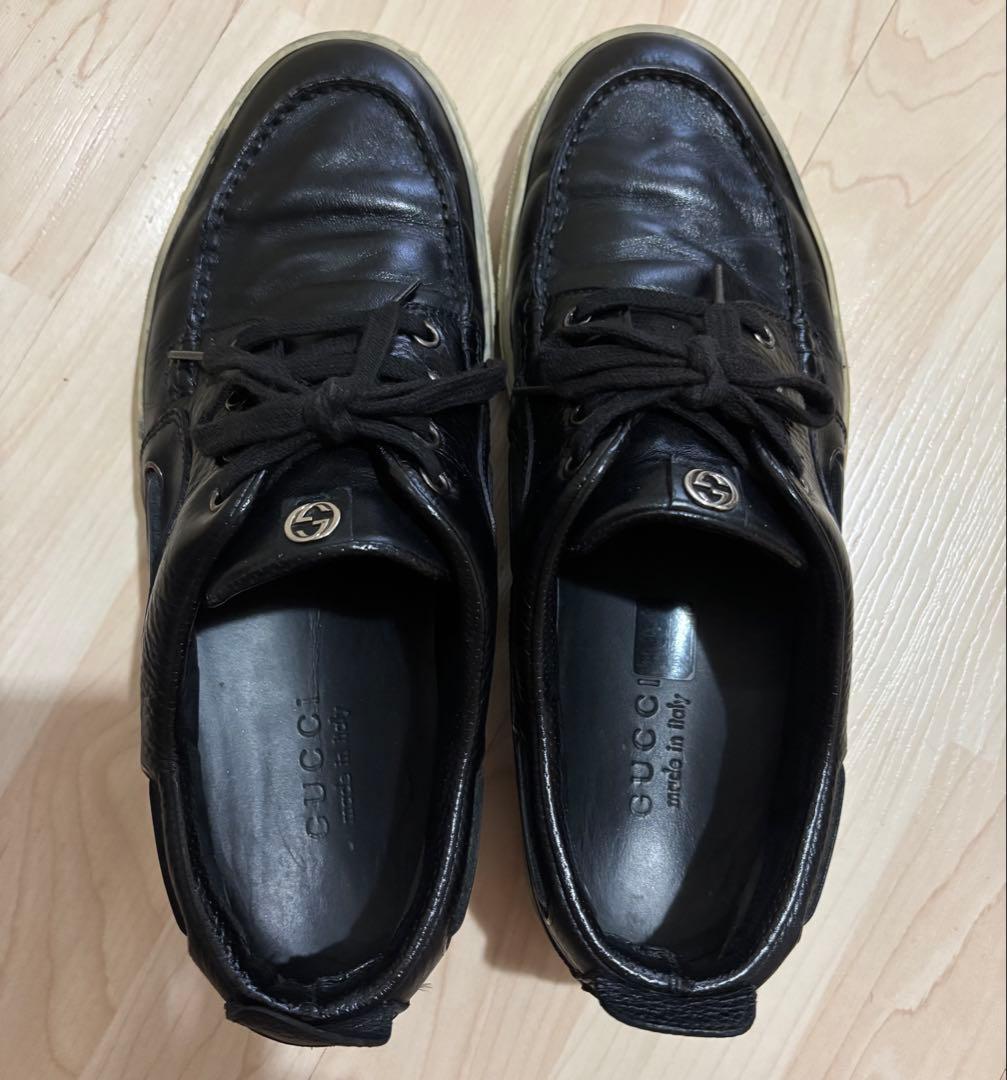 GUCCI ブラック レザー デッキシューズ