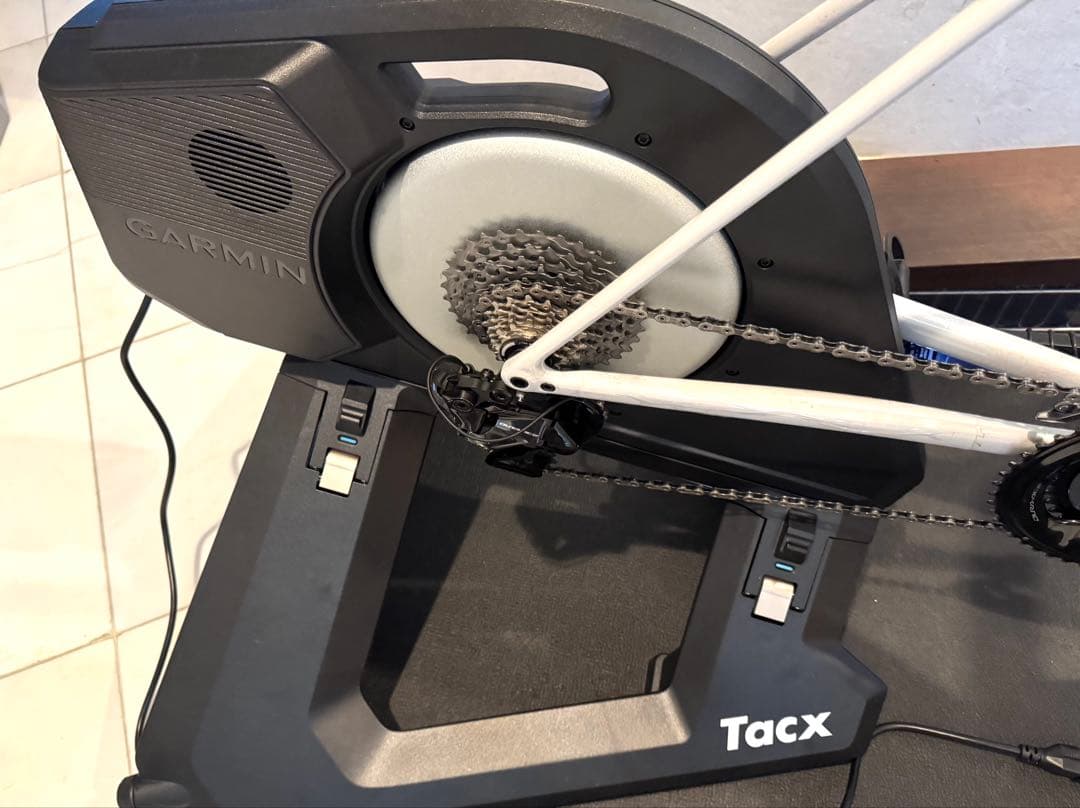 GARMIN TACX NEO 3M インドアサイクルトレーナー